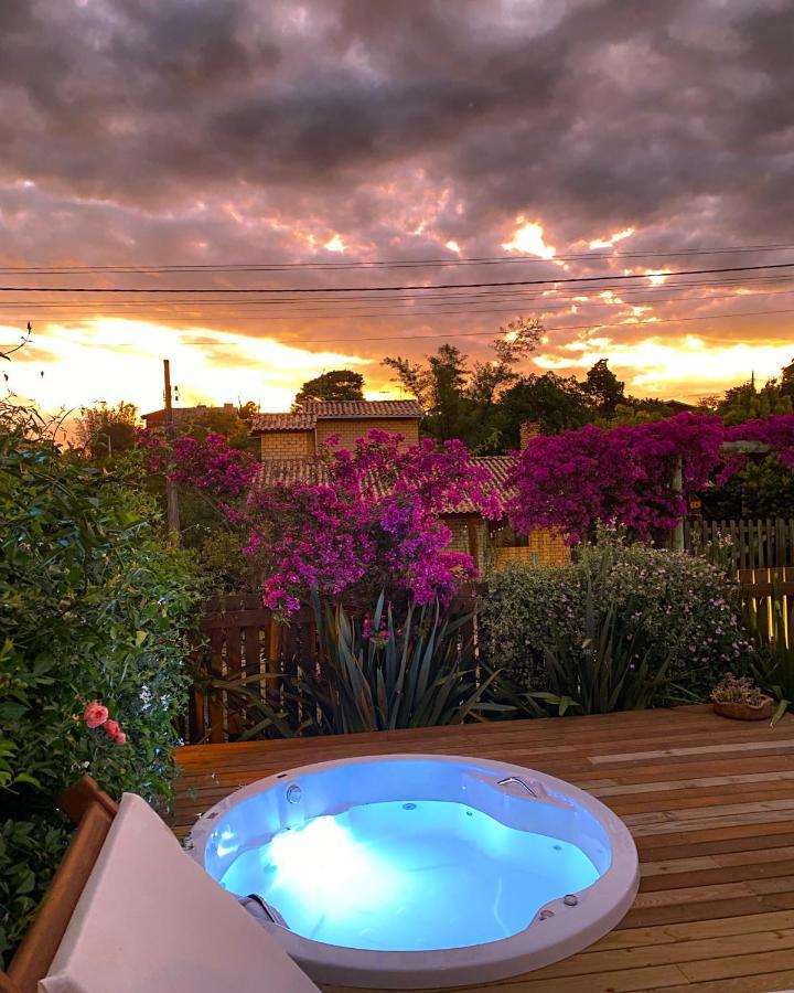 Kanaloa Vibe Stay Praia do Rosa Exterior photo